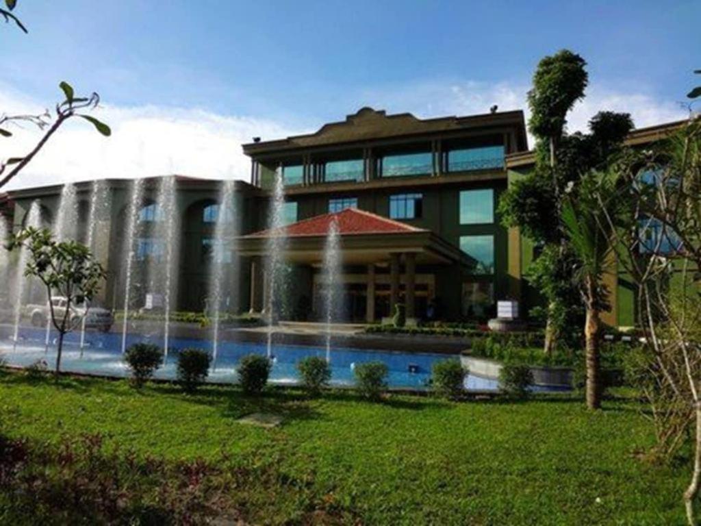 Dork Jumpa Hotel Vientiane Buitenkant foto