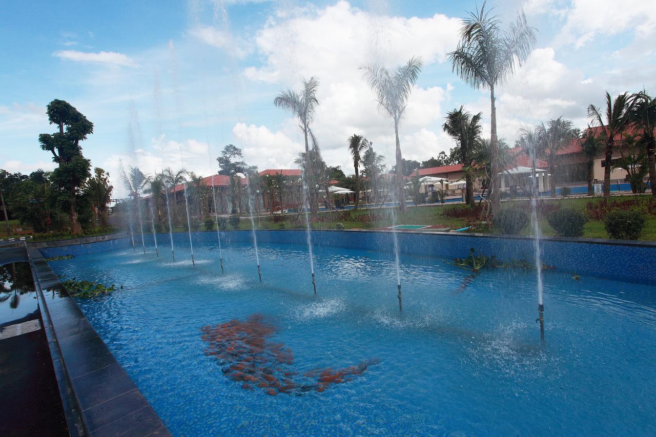 Dork Jumpa Hotel Vientiane Buitenkant foto