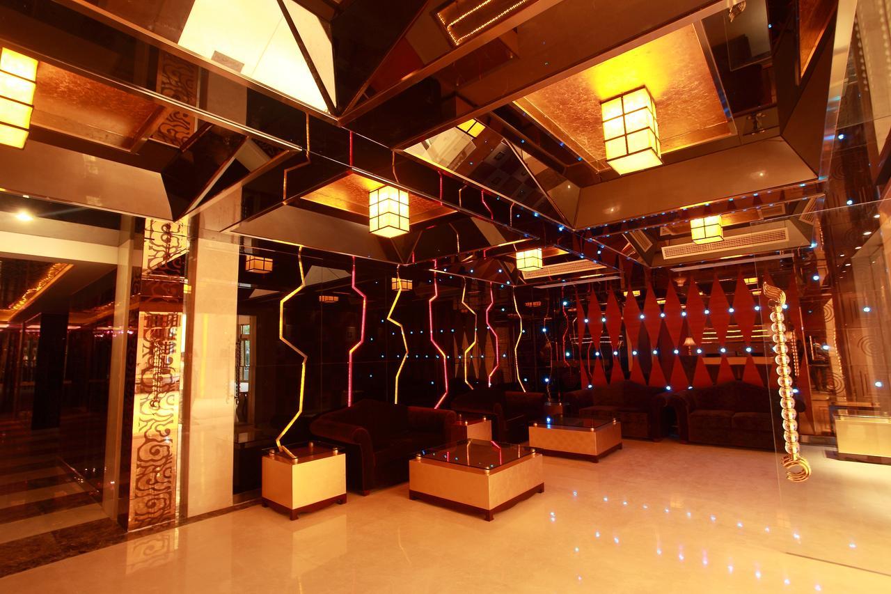 Dork Jumpa Hotel Vientiane Buitenkant foto